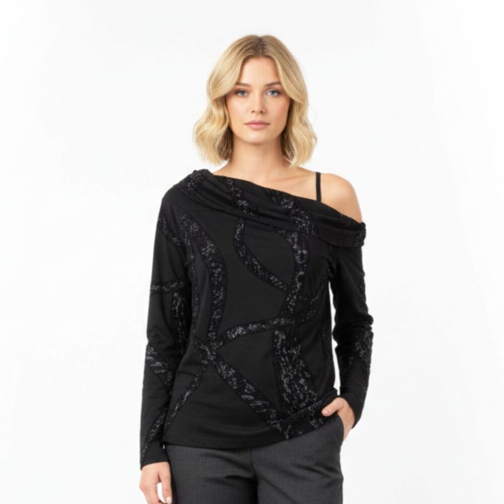 Svetlana Black Animal Print Long Sleeve Form Fitting Top 10